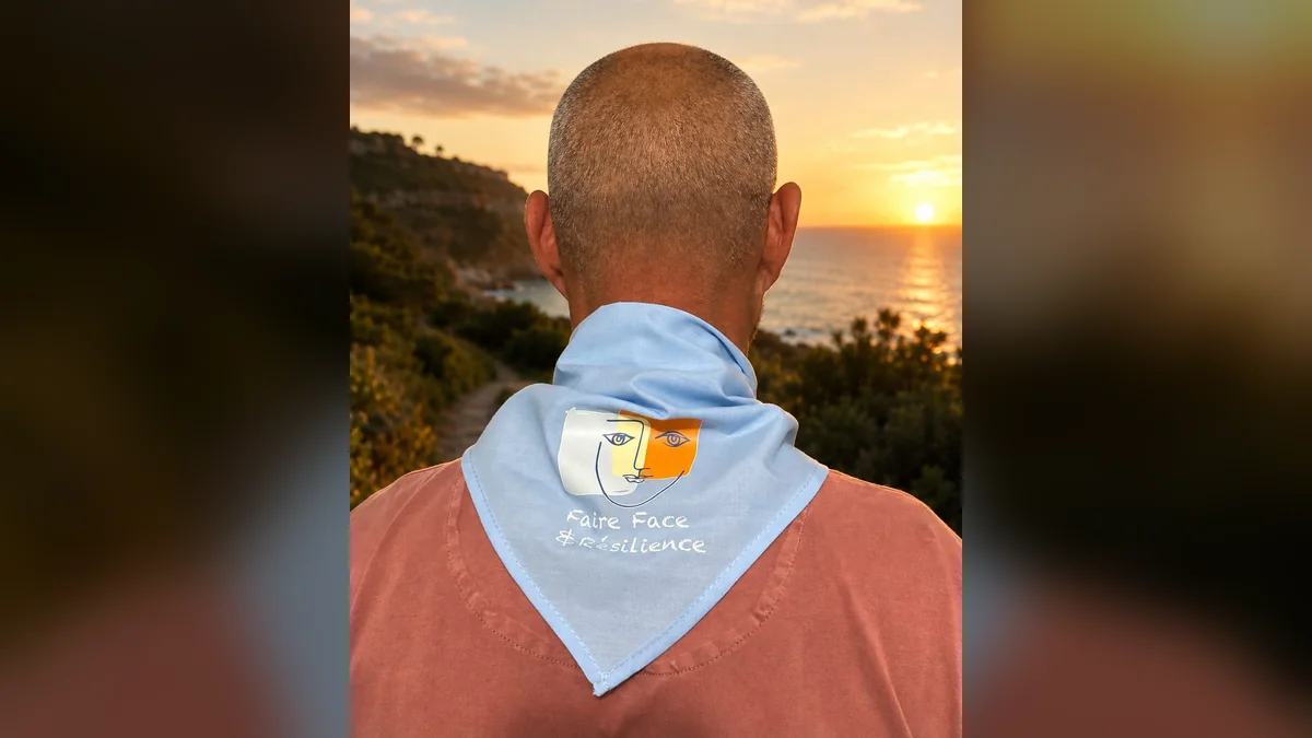 Un foulard qui a une mission